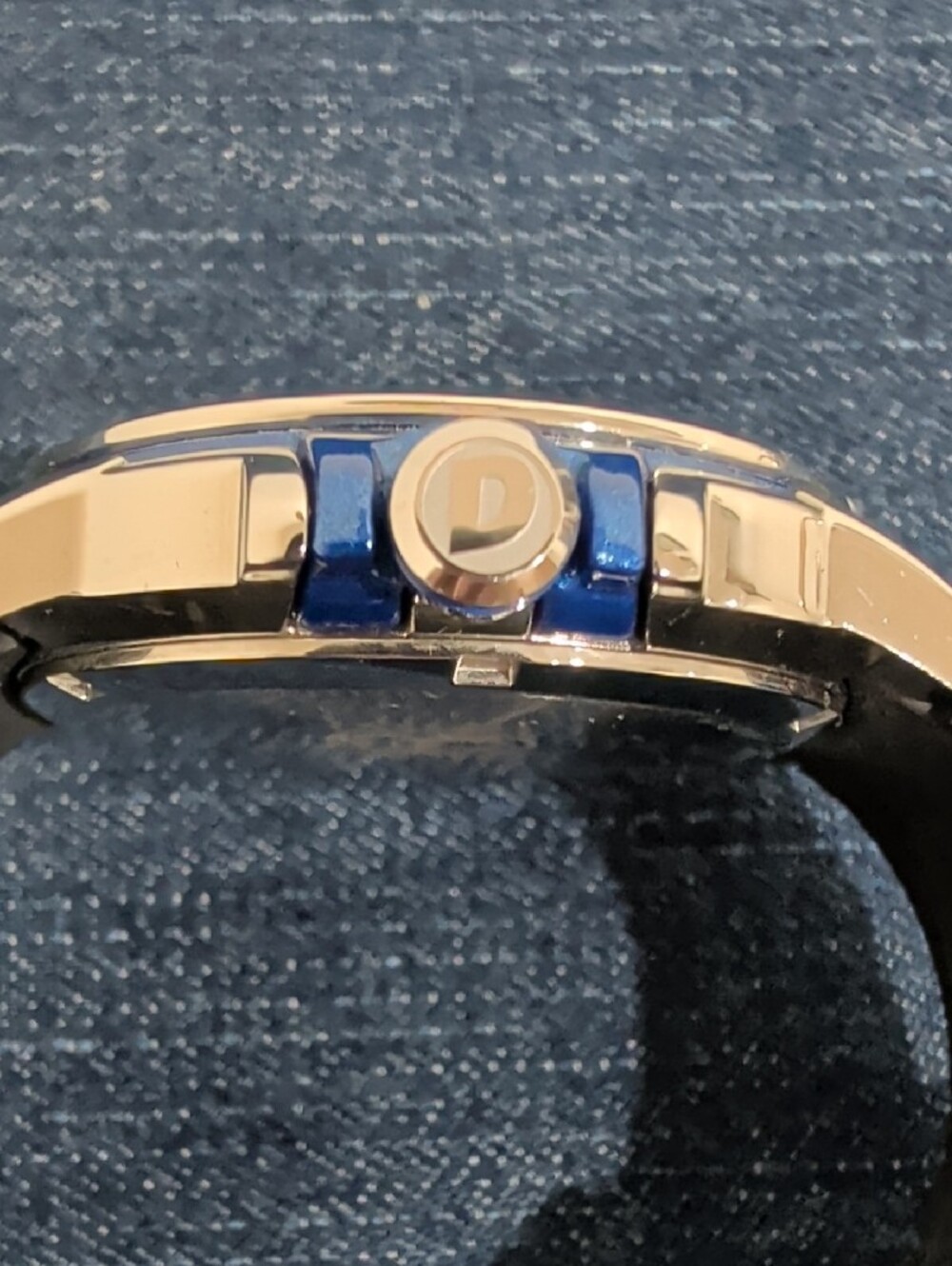Citizen Eco-Drive Black Dial Watch with Metallic Blue Accents - Picture 6 of 6